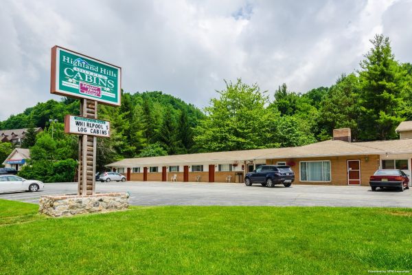 Hotel Highland Hills Cabins Master Hosts Resort (Boone)
